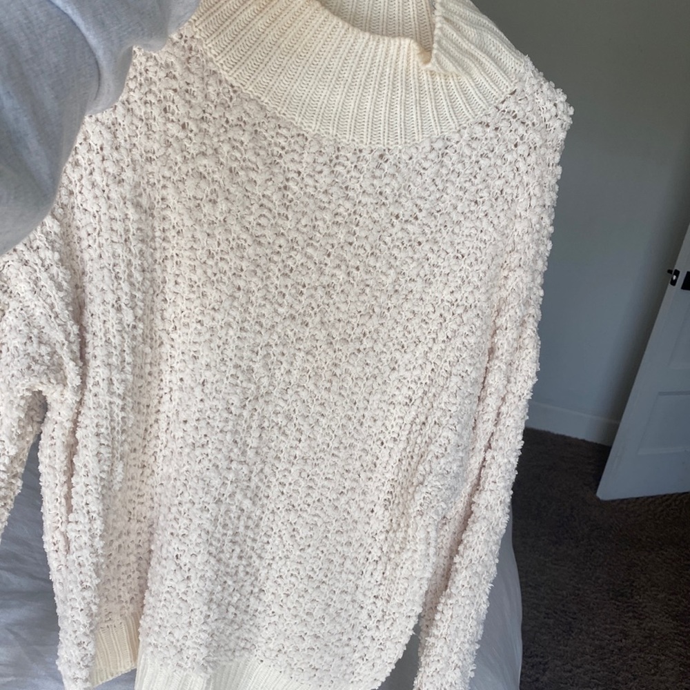 Dreamers Boucle Sweater